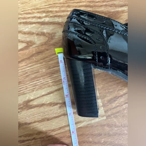 AEROSOLES Twee Patent Lace-Up Heeled Oxfords – Size 6 - Picture 6 of 6